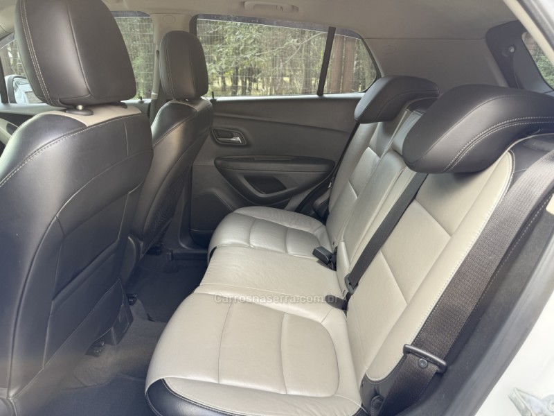 TRACKER 1.8 MPFI LTZ 4X2 16V FLEX 4P AUTOMÁTICO - 2014 - CANELA
