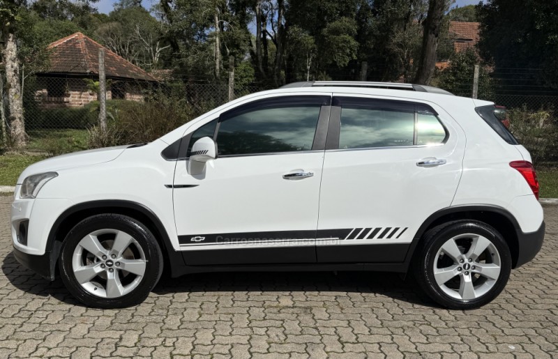 TRACKER 1.8 MPFI LTZ 4X2 16V FLEX 4P AUTOMÁTICO - 2014 - CANELA