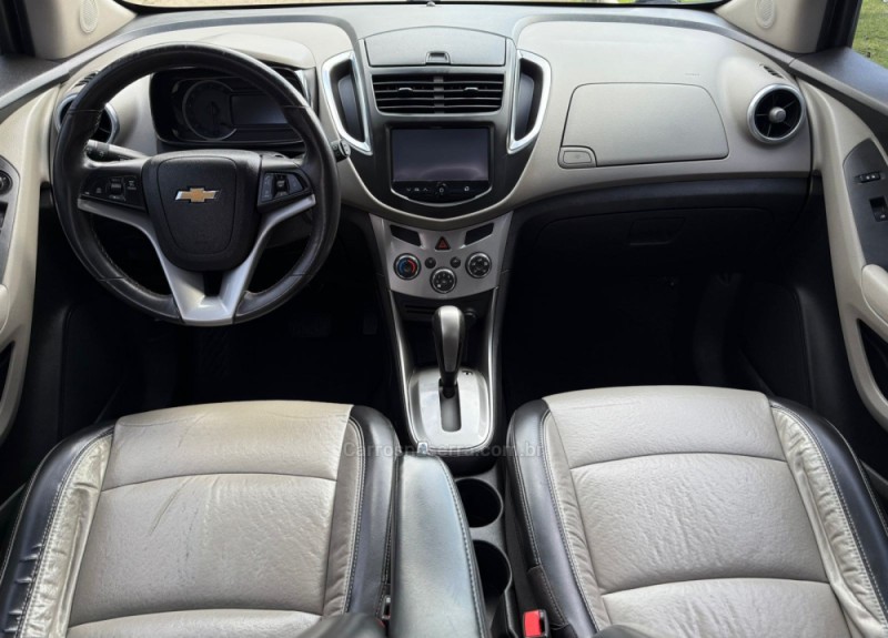 TRACKER 1.8 MPFI LTZ 4X2 16V FLEX 4P AUTOMÁTICO - 2014 - CANELA