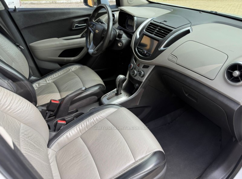 TRACKER 1.8 MPFI LTZ 4X2 16V FLEX 4P AUTOMÁTICO - 2014 - CANELA