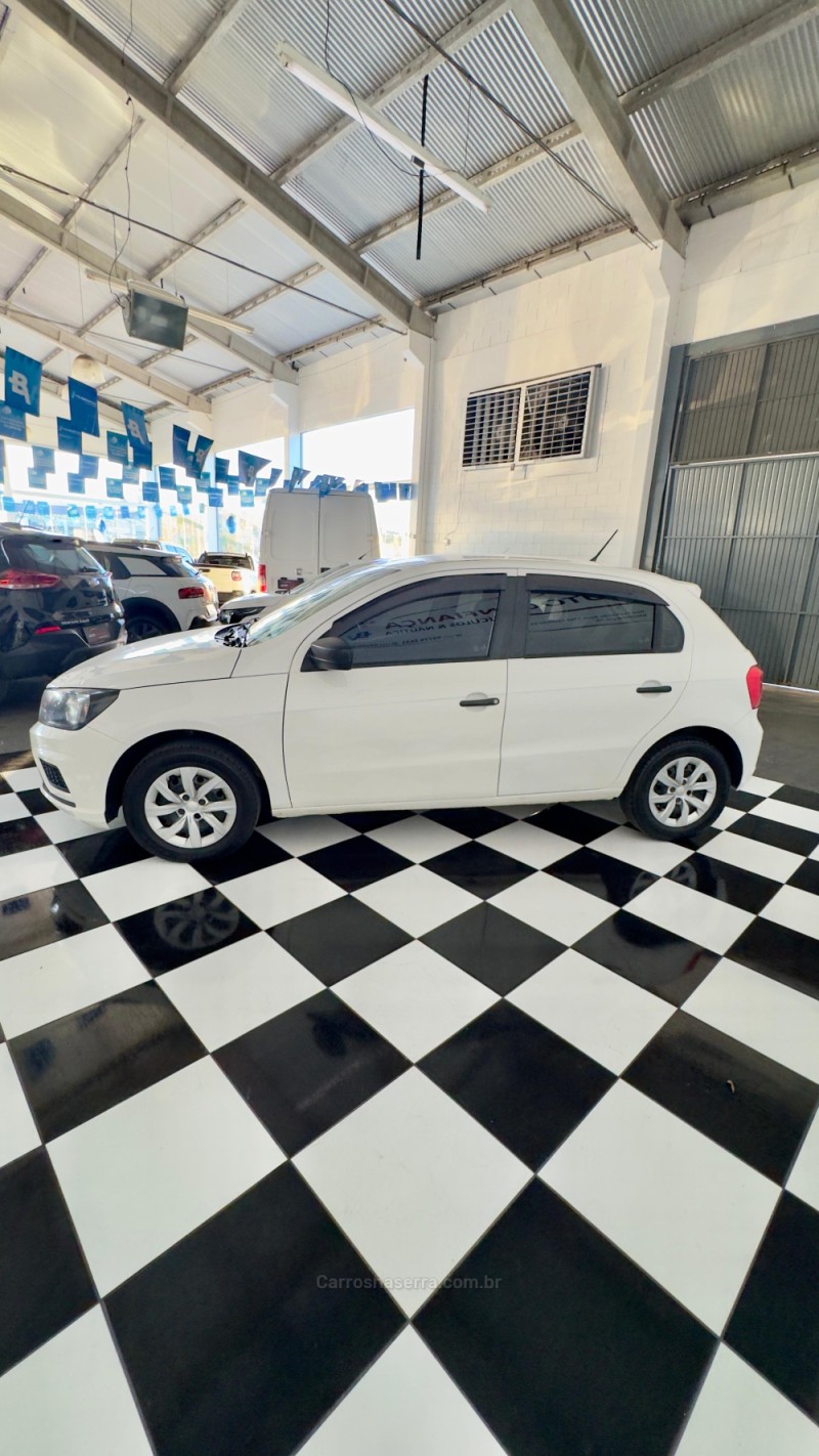 GOL 1.0 12V MPI TOTALFLEX 4P MANUAL - 2021 - MONTENEGRO