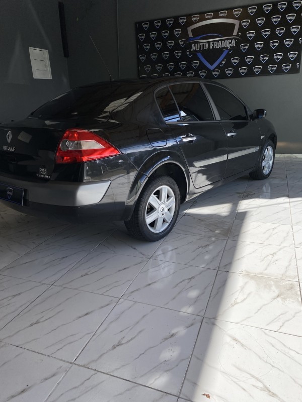 MÉGANE 2.0 DYNAMIQUE SEDAN 16V GASOLINA 4P MANUAL - 2009 - CAXIAS DO SUL