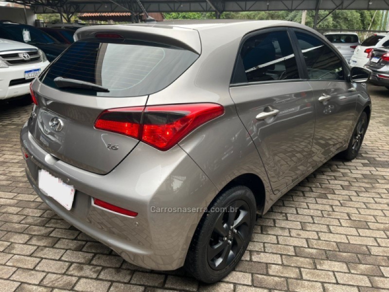 HB20 1.6 COMFORT PLUS 16V FLEX 4P MANUAL - 2016 - BENTO GONçALVES