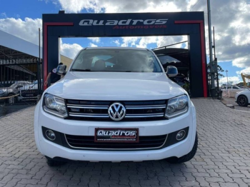 AMAROK 2.0 TRENDLINE 4X4 CD 16V TURBO INTERCOOLER DIESEL 4P AUTOMÁTICO - 2016 - CAXIAS DO SUL