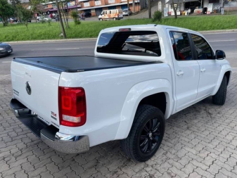 AMAROK 2.0 TRENDLINE 4X4 CD 16V TURBO INTERCOOLER DIESEL 4P AUTOMÁTICO - 2016 - CAXIAS DO SUL