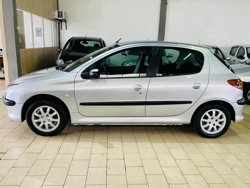 206 1.4 HOLIDAY 8V GASOLINA 4P MANUAL - 2006 - CAXIAS DO SUL