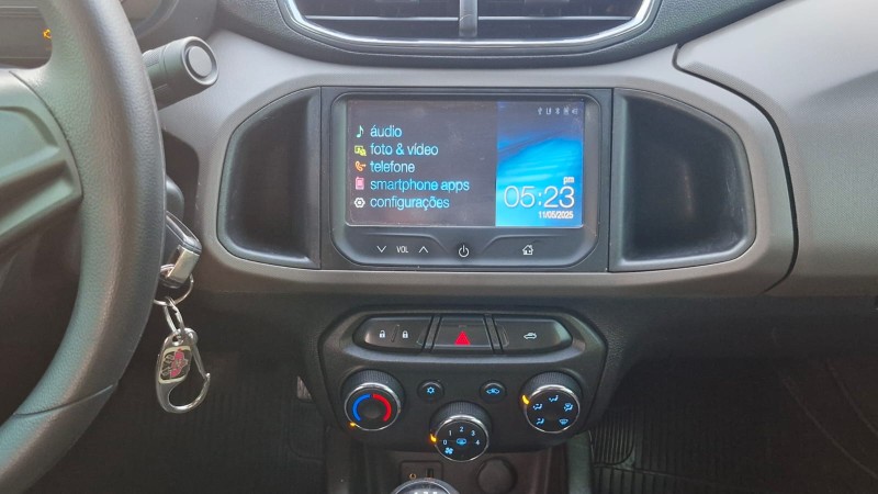 PRISMA 1.4 MPFI LT 8V FLEX 4P MANUAL - 2015 - TEUTôNIA