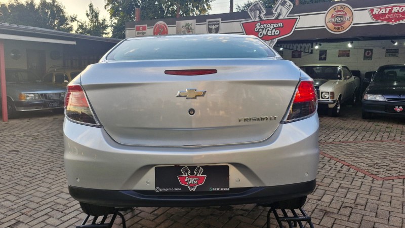 PRISMA 1.4 MPFI LT 8V FLEX 4P MANUAL - 2015 - TEUTôNIA