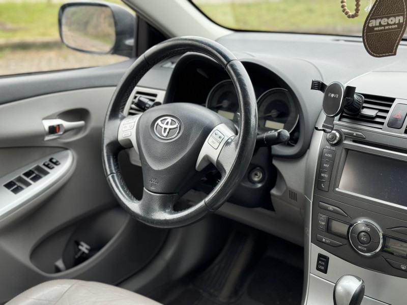 COROLLA 2.0 XEI 16V FLEX 4P AUTOMÁTICO - 2014 - CAXIAS DO SUL
