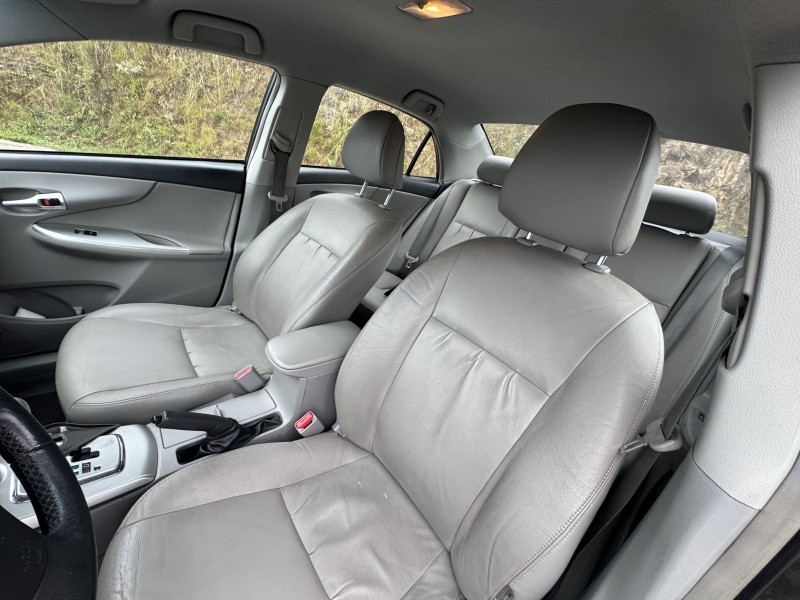 COROLLA 2.0 XEI 16V FLEX 4P AUTOMÁTICO - 2014 - CAXIAS DO SUL