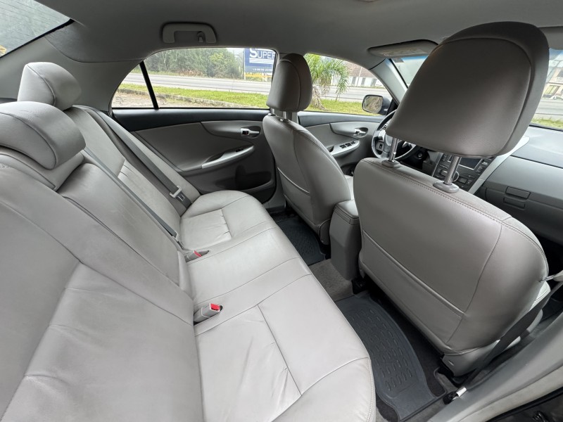 COROLLA 2.0 XEI 16V FLEX 4P AUTOMÁTICO - 2014 - CAXIAS DO SUL