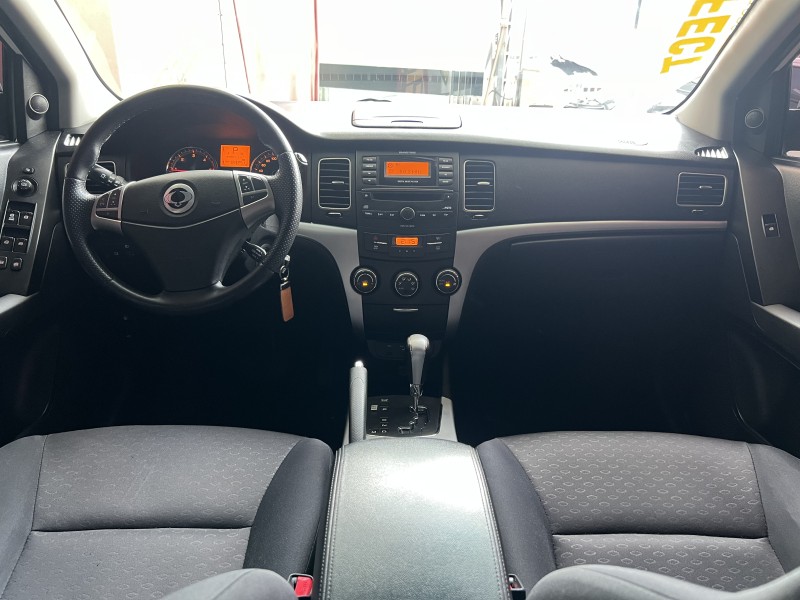 KORANDO 2.0 GL 4X4 16V TURBO DIESEL 4P AUTOMÁTICO - 2012 - PORTãO