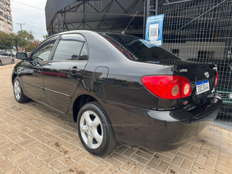 COROLLA 1.8 XEI 16V FLEX 4P AUTOMÁTICO - 2005 - TAPEJARA