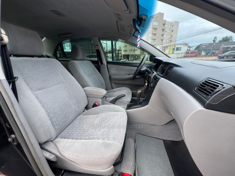 COROLLA 1.8 XEI 16V FLEX 4P AUTOMÁTICO - 2005 - TAPEJARA