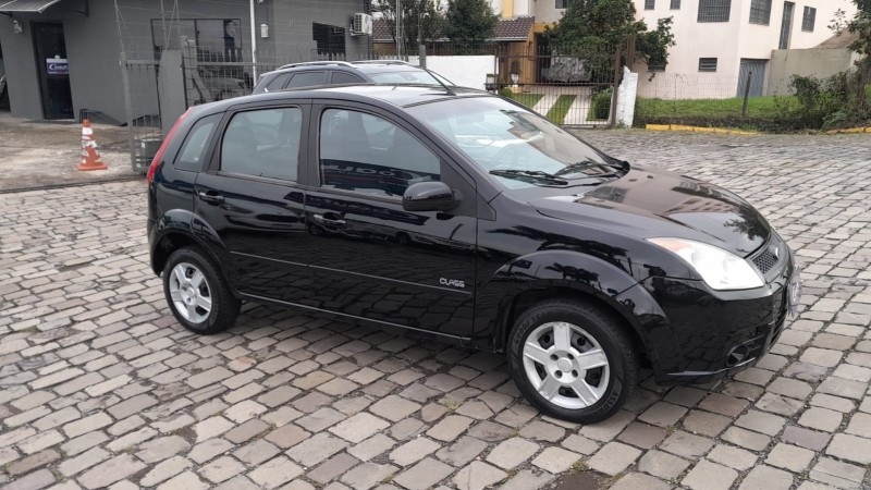 FIESTA 1.6 MPI CLASS HATCH 8V FLEX 4P MANUAL - 2009 - FARROUPILHA