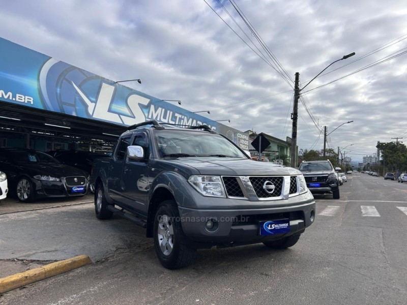 FRONTIER 2.5 LE 4X4 CD TURBO ELETRONIC DIESEL 4P MANUAL - 2013 - VENâNCIO AIRES