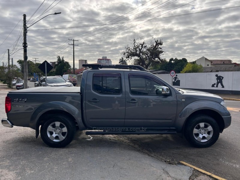 FRONTIER 2.5 LE 4X4 CD TURBO ELETRONIC DIESEL 4P MANUAL - 2013 - VENâNCIO AIRES