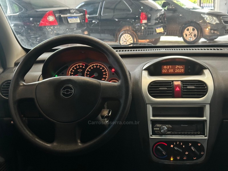 CORSA 1.4 MPFI PREMIUM SEDAN 8V FLEX 4P MANUAL - 2012 - NOVO HAMBURGO
