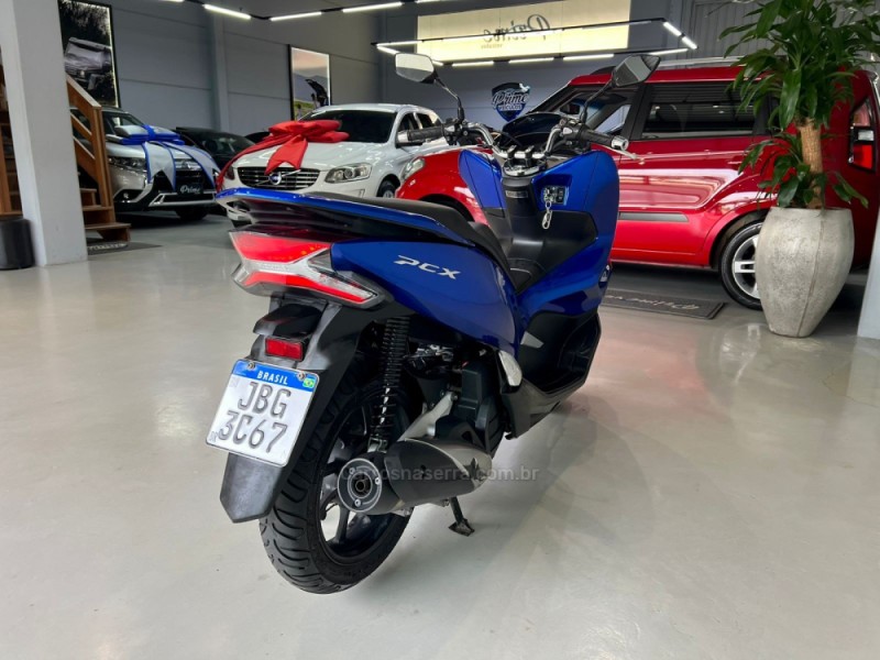 PCX DLX - 2022 - ESTâNCIA VELHA