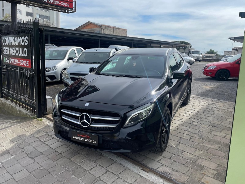 GLA 200 1.6 CGI ADVANCE 16V TURBO FLEX 4P AUTOMÁTICO - 2015 - CAXIAS DO SUL