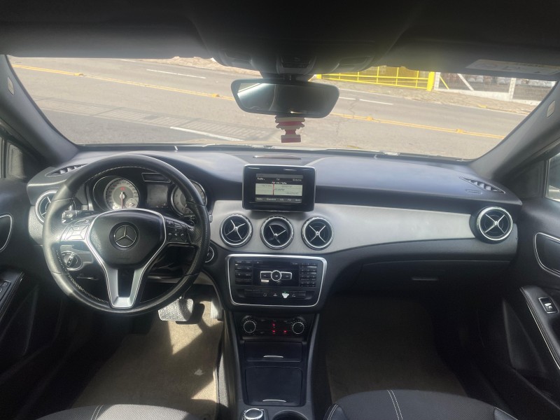 GLA 200 1.6 CGI ADVANCE 16V TURBO FLEX 4P AUTOMÁTICO - 2015 - CAXIAS DO SUL