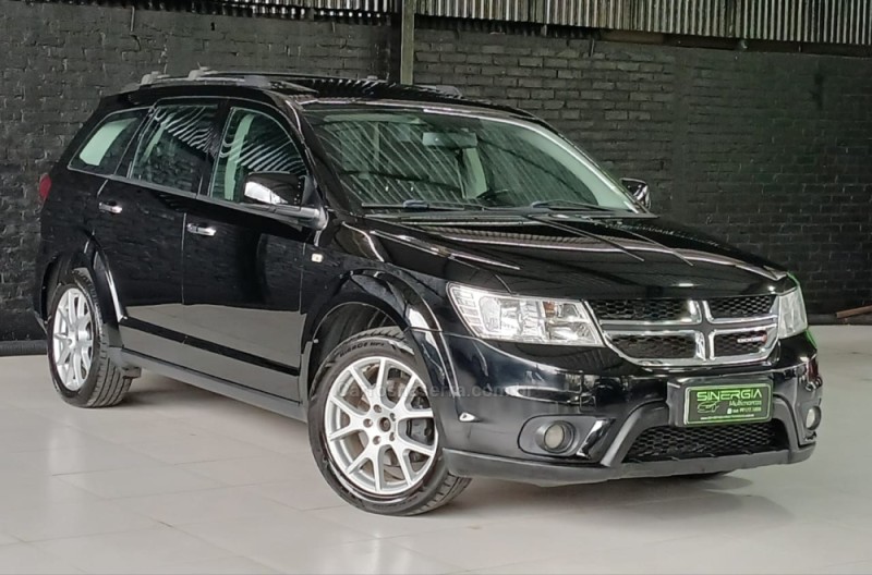 JOURNEY 3.6 RT V6 GASOLINA 4P AUTOMÁTICO - 2015 - CAXIAS DO SUL