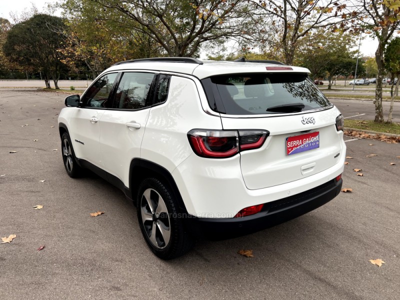 COMPASS 2.0 16V FLEX LONGITUDE AUTOMÁTICO - 2018 - BENTO GONçALVES