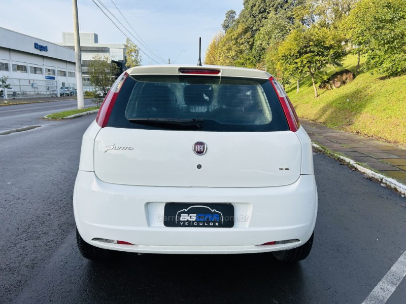 PUNTO 1.6 ESSENCE 16V FLEX 4P MANUAL - 2011 - BENTO GONçALVES