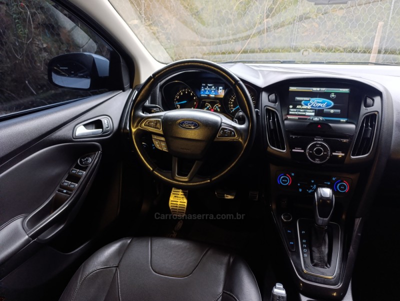 FOCUS 2.0 TITANIUM PLUS HATCH 16V FLEX 4P AUTO - 2016 - CAXIAS DO SUL
