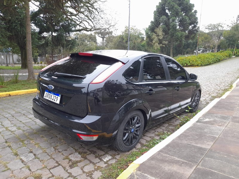 FOCUS 1.6 GLX 16V FLEX 4P MANUAL - 2012 - FARROUPILHA