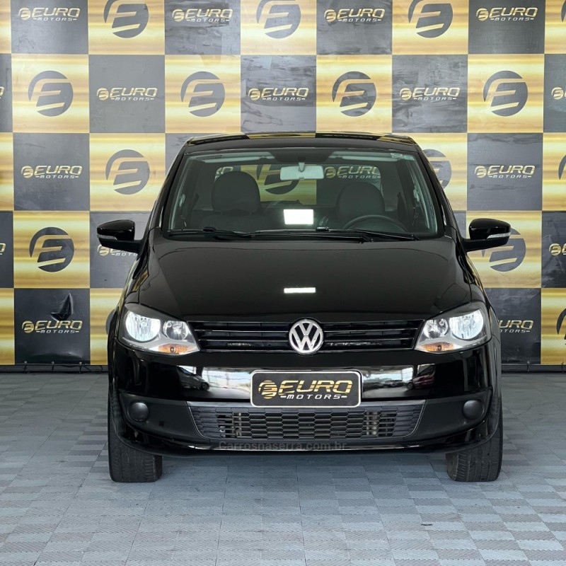 FOX 1.0 MI 8V FLEX 2P MANUAL - 2014 - PORTãO