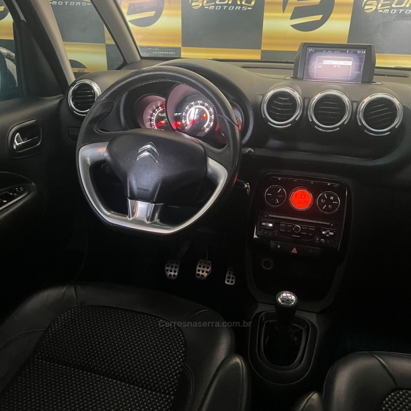 C3 AIRCROSS 1.6 GLX 16V FLEX 4P MANUAL - 2011 - PORTãO