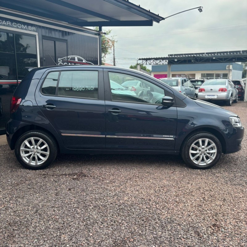 FOX 1.6 MI HIGHLINE 8V FLEX 4P AUTOMATIZADO - 2014 - LAJEADO