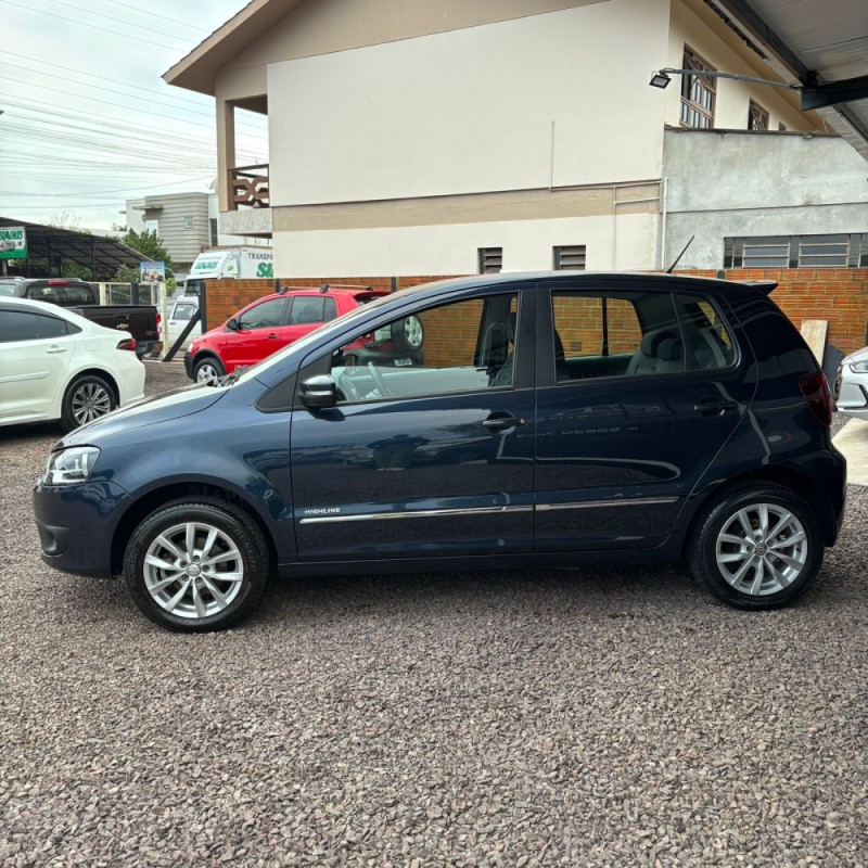 FOX 1.6 MI HIGHLINE 8V FLEX 4P AUTOMATIZADO - 2014 - LAJEADO