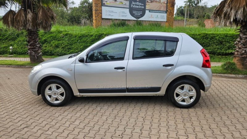 SANDERO 1.6 EXPRESSION 8V FLEX 4P MANUAL - 2009 - IVOTI