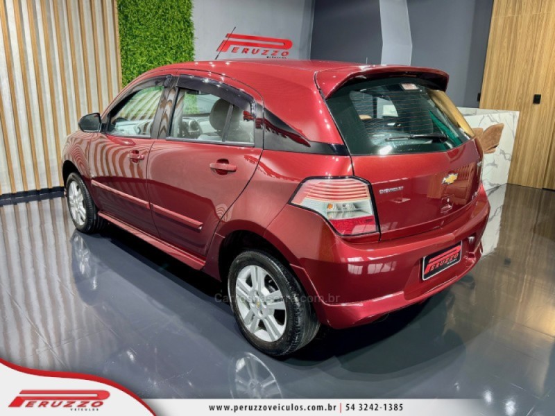 AGILE 1.4 MPFI LTZ 8V FLEX 4P MANUAL - 2011 - NOVA PRATA