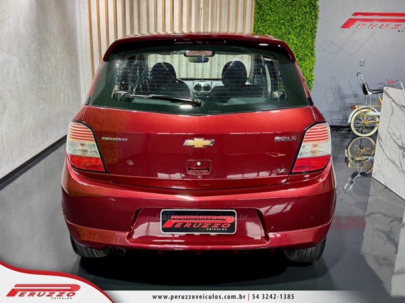 AGILE 1.4 MPFI LTZ 8V FLEX 4P MANUAL - 2011 - NOVA PRATA