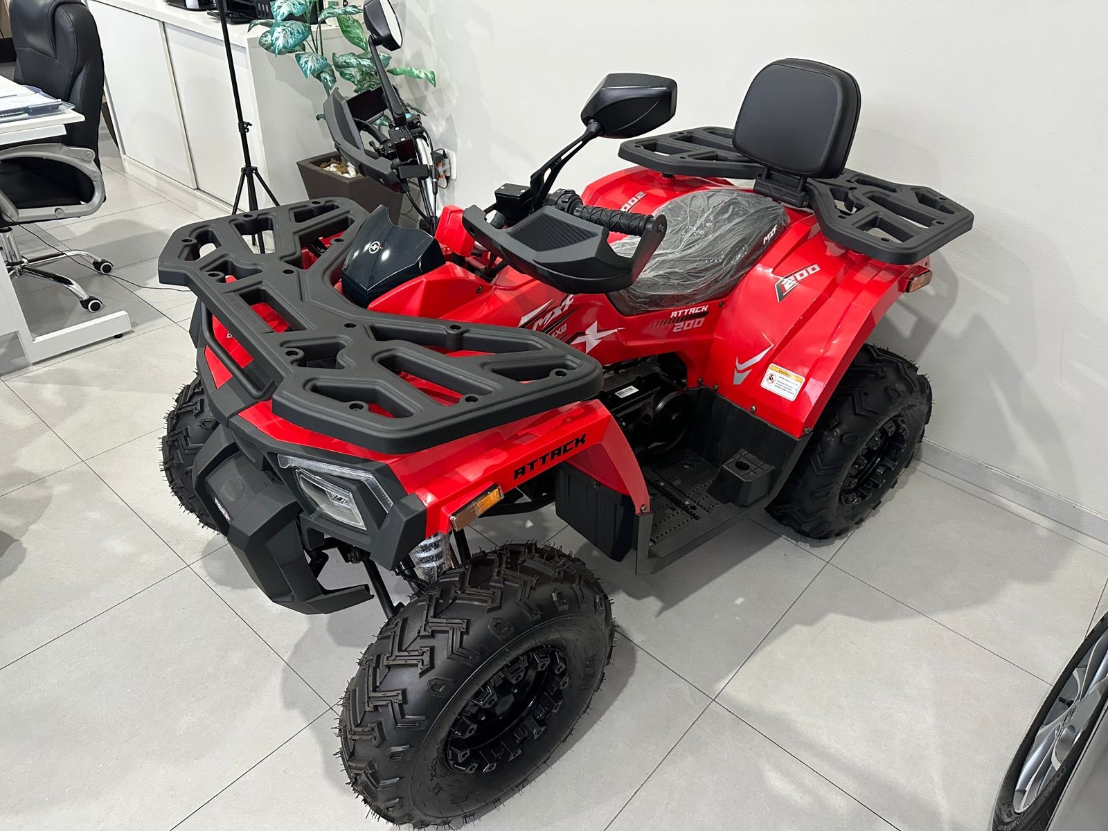 MXF 200 2026 Vermelha à venda em Caxias do Sul | DR1 Veículos