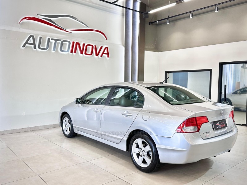 CIVIC 1.8 LXS 16V FLEX 4P MANUAL - 2007 - IVOTI