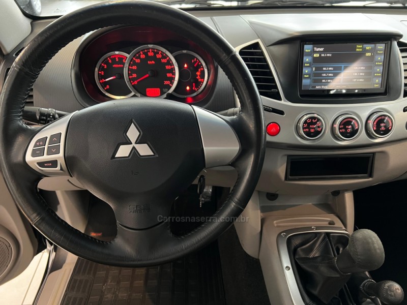 L200 TRITON 3.2 HPE 4X4 CD 16V TURBO INTERCOOLER DIESEL 4P MANUAL - 2012 - CAXIAS DO SUL