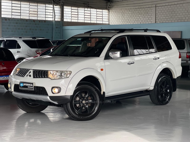pajero dakar 3.2 hpe 4x4 7 lugares 16v turbo intercooler diesel 4p automatico 2013 caxias do sul