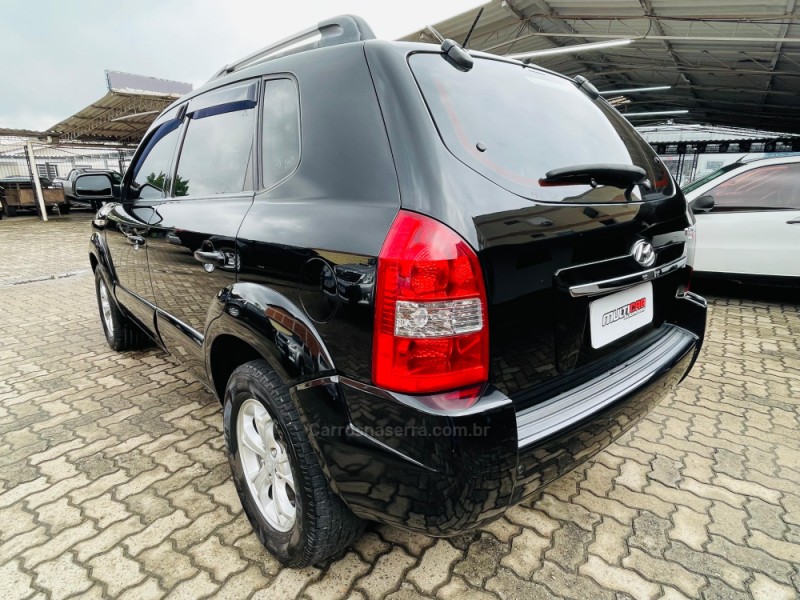 TUCSON 2.0 GL 2WD 16V GASOLINA 4P MANUAL - 2010 - CAMPO BOM