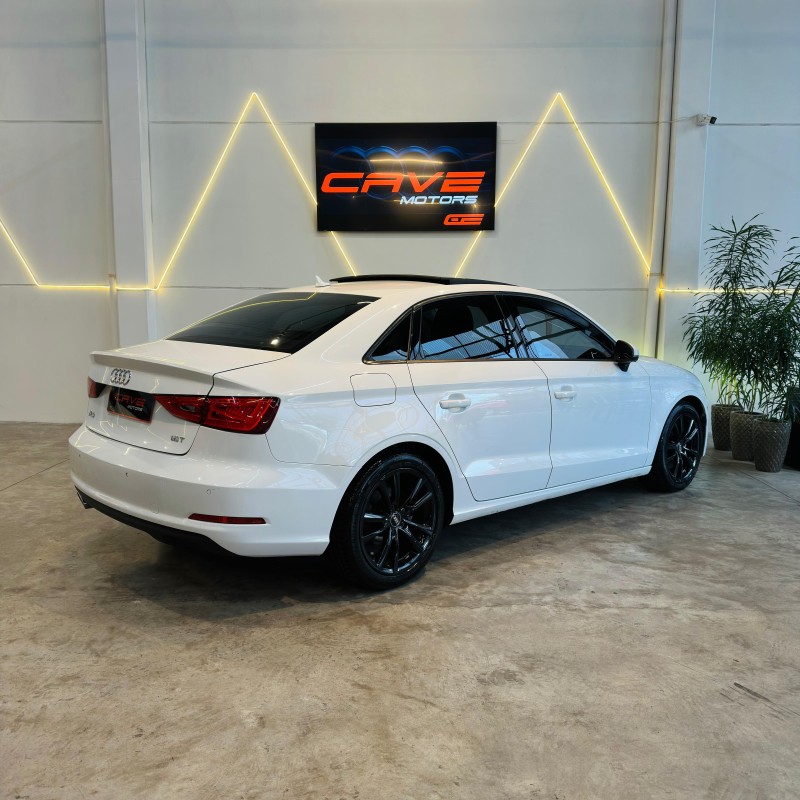 A3 1.8 TFSI SEDAN AMBITION 16V 180CV GASOLINA 4P S TRONIC - 2015 - CAXIAS DO SUL