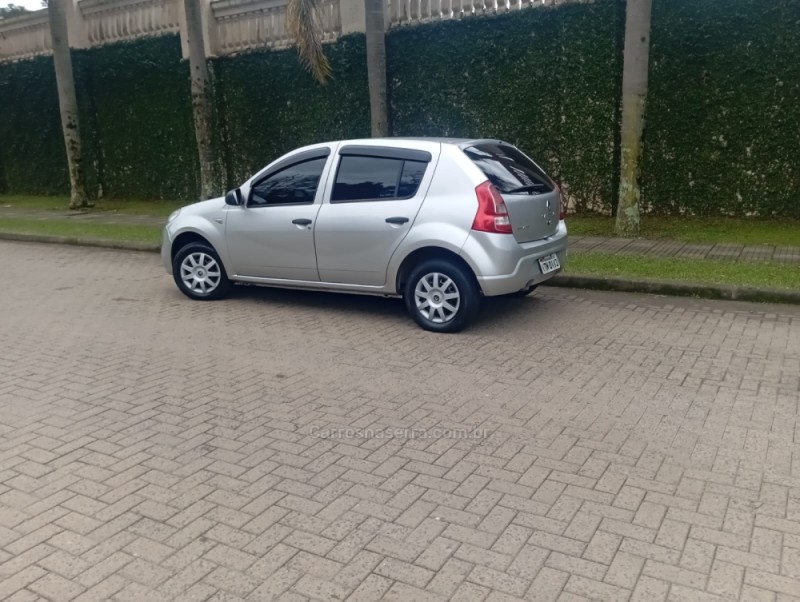 SANDERO 1.0 AUTHENTIQUE 16V FLEX 4P MANUAL - 2013 - CAXIAS DO SUL