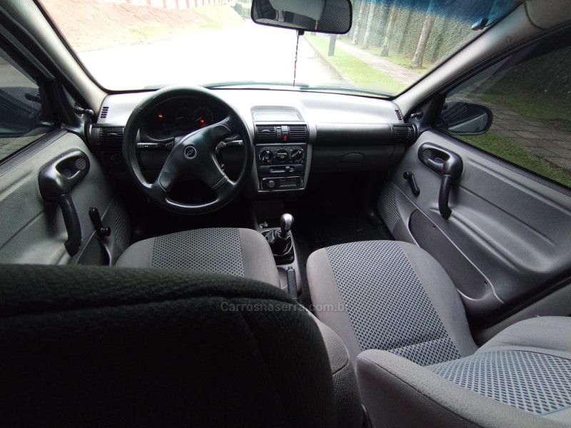 CORSA 1.0 MPFI CLASSIC SEDAN 8V GASOLINA 4P MANUAL - 2010 - CAXIAS DO SUL