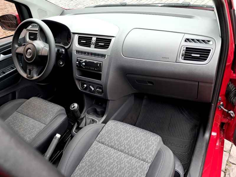 FOX 1.0 MI 8V FLEX 4P MANUAL - 2014 - CAXIAS DO SUL