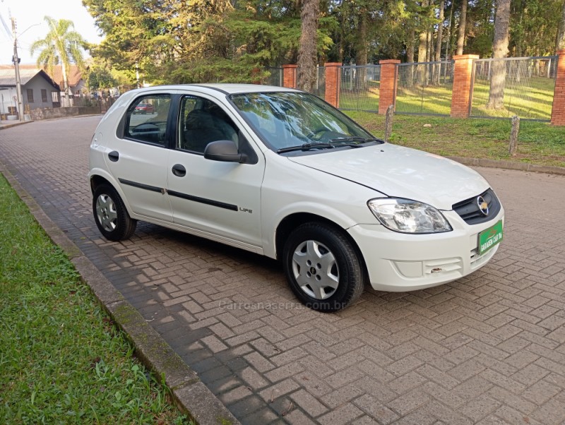 CELTA 1.0 MPFI 8V GASOLINA 4P MANUAL - 2007 - CAXIAS DO SUL