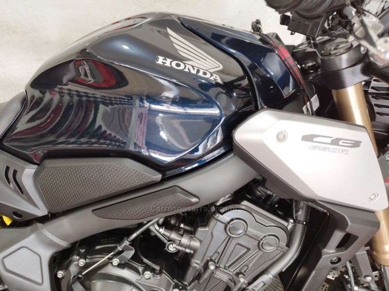 CB 650R  - 2021 - NOVO HAMBURGO