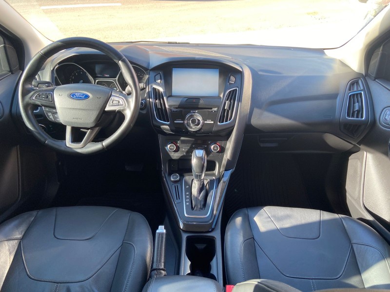 FOCUS 2.0 TITANIUM HATCH 16V FLEX 4P AUTOMÁTICO - 2016 - CAXIAS DO SUL