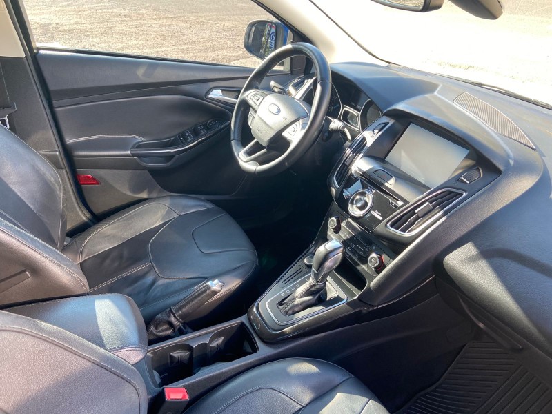 FOCUS 2.0 TITANIUM HATCH 16V FLEX 4P AUTOMÁTICO - 2016 - CAXIAS DO SUL
